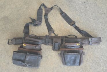 DEWALT Framer Leather Tool Belt