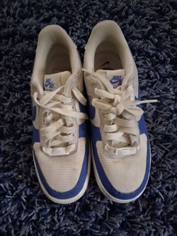 Size 5 Nike - Air Force