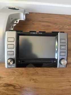Tundra Radio/stereo