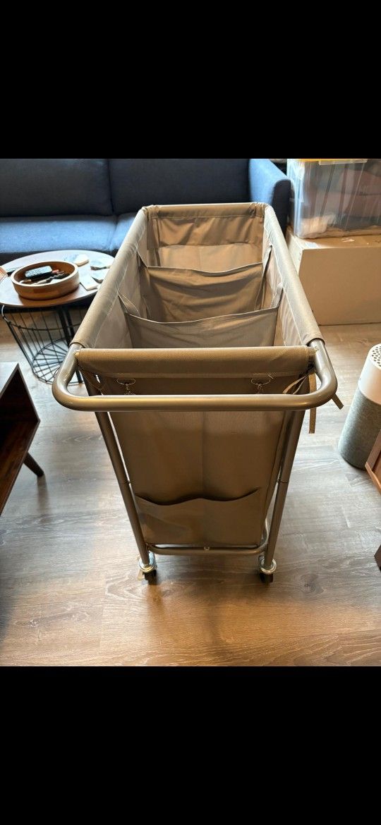 Amazon Laundry basket With Wheels