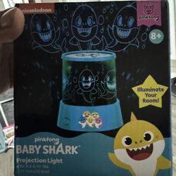 New baby shark projection light  