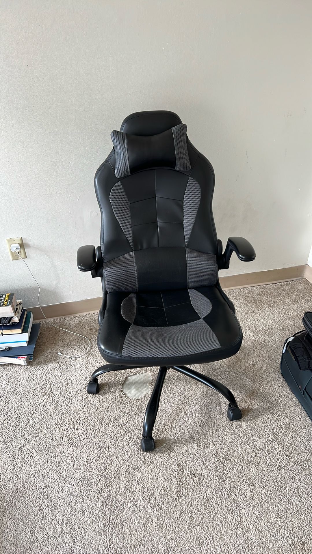 Rotating Height Adjustable Chair