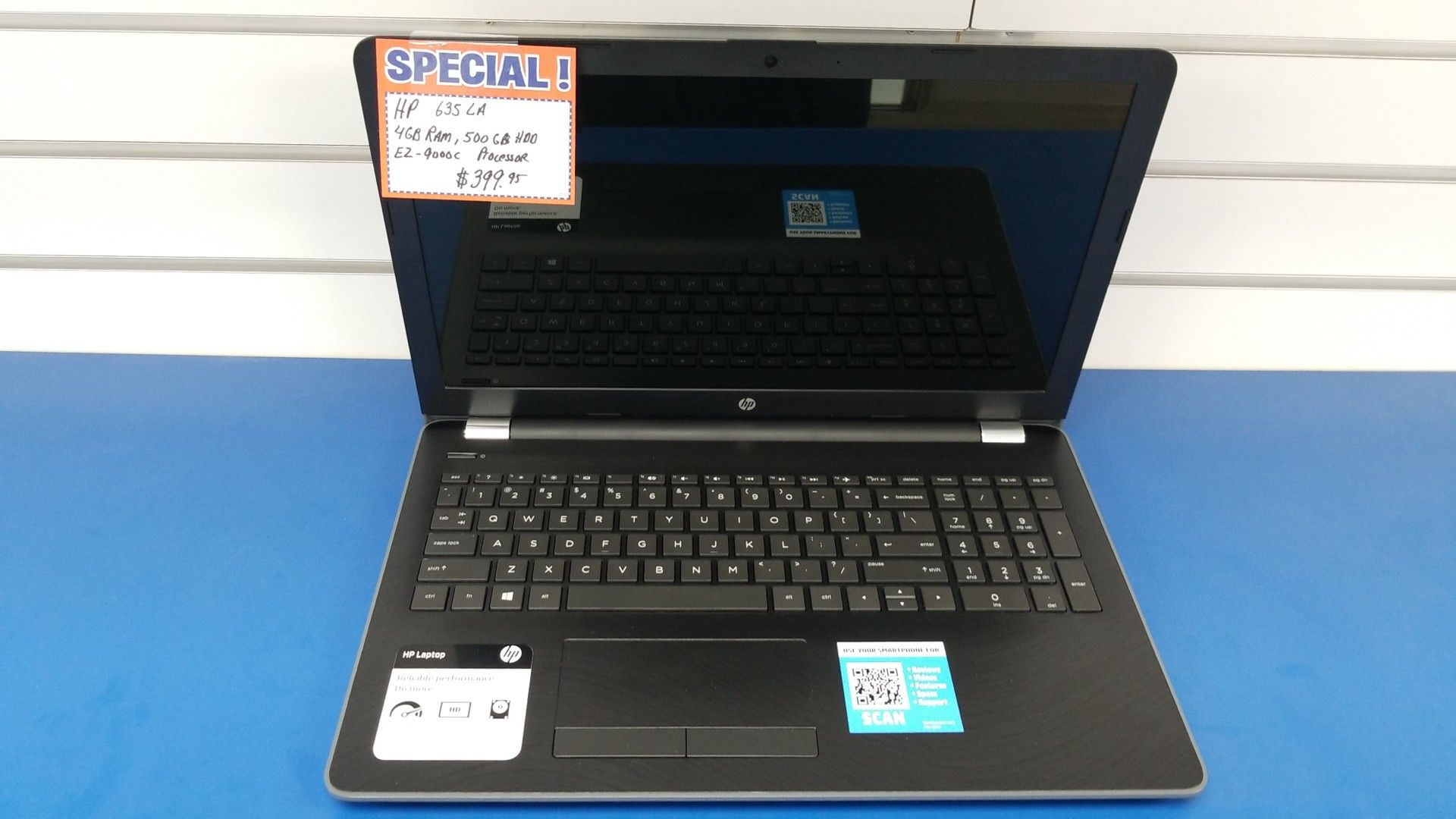 HP 635 LA Laptop