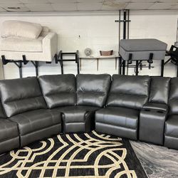 New Power Recliner Sectional Couch with Comfy Wide Seats! Includes Free Delivery 🚚!