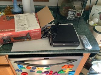 Magnavox DVD player, brand new Reproductor DVD in original box. Progressive scan component video output, digital audio output Plainfield, Illinois