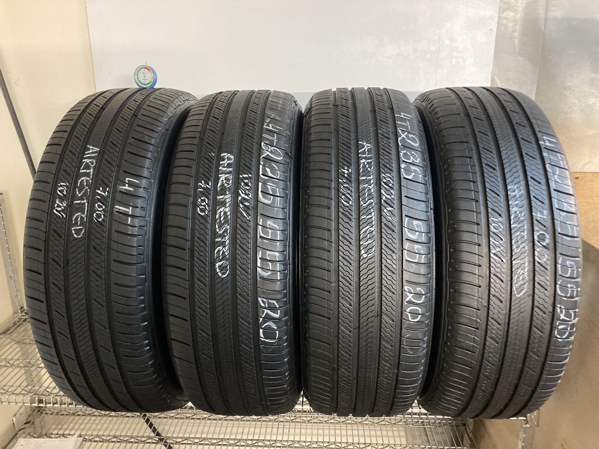 Set 4 Tires 235 55 20 Michelin Premier Ltx High Tread No Repairs