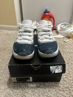 Jordan Retro 11 Low Snakeskin Navy