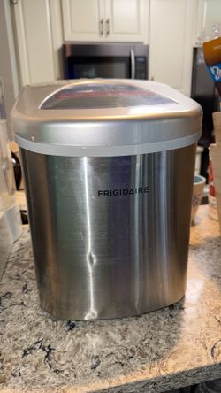 Icemaker