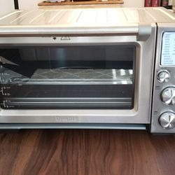 Breville Smart Oven Air Fryer Pro - Brand New w/ Minor Defect