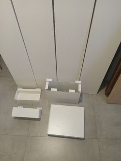 HEADBOARD