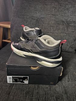 Jordan Stay Loyal 3 Kids Sneakers