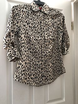 Size M dressy blouse euc