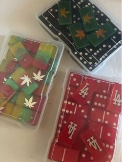 Custom dominoes