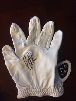 Patrick Reed 2018 Masters Winner Autographed Used Glove