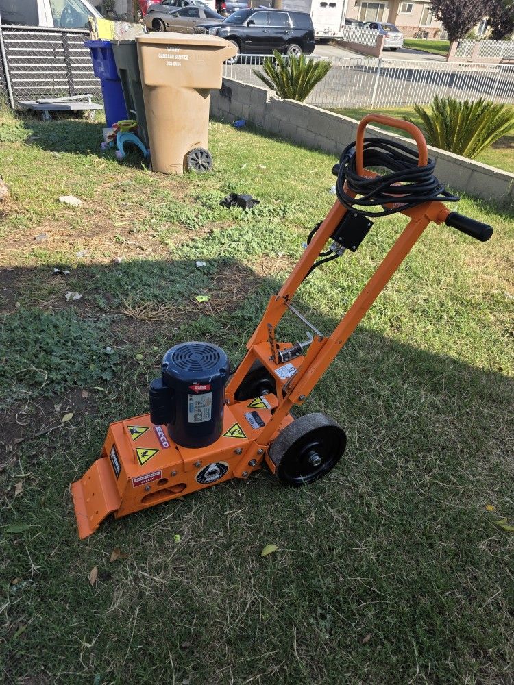 EDCO TS 8 8 Inch Manual Tile Shark Floor Stripper