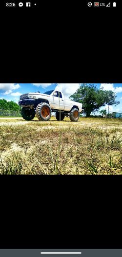 Mud truck Dodge Ram 2500 ,,,o.b.o,,,, Trade Also