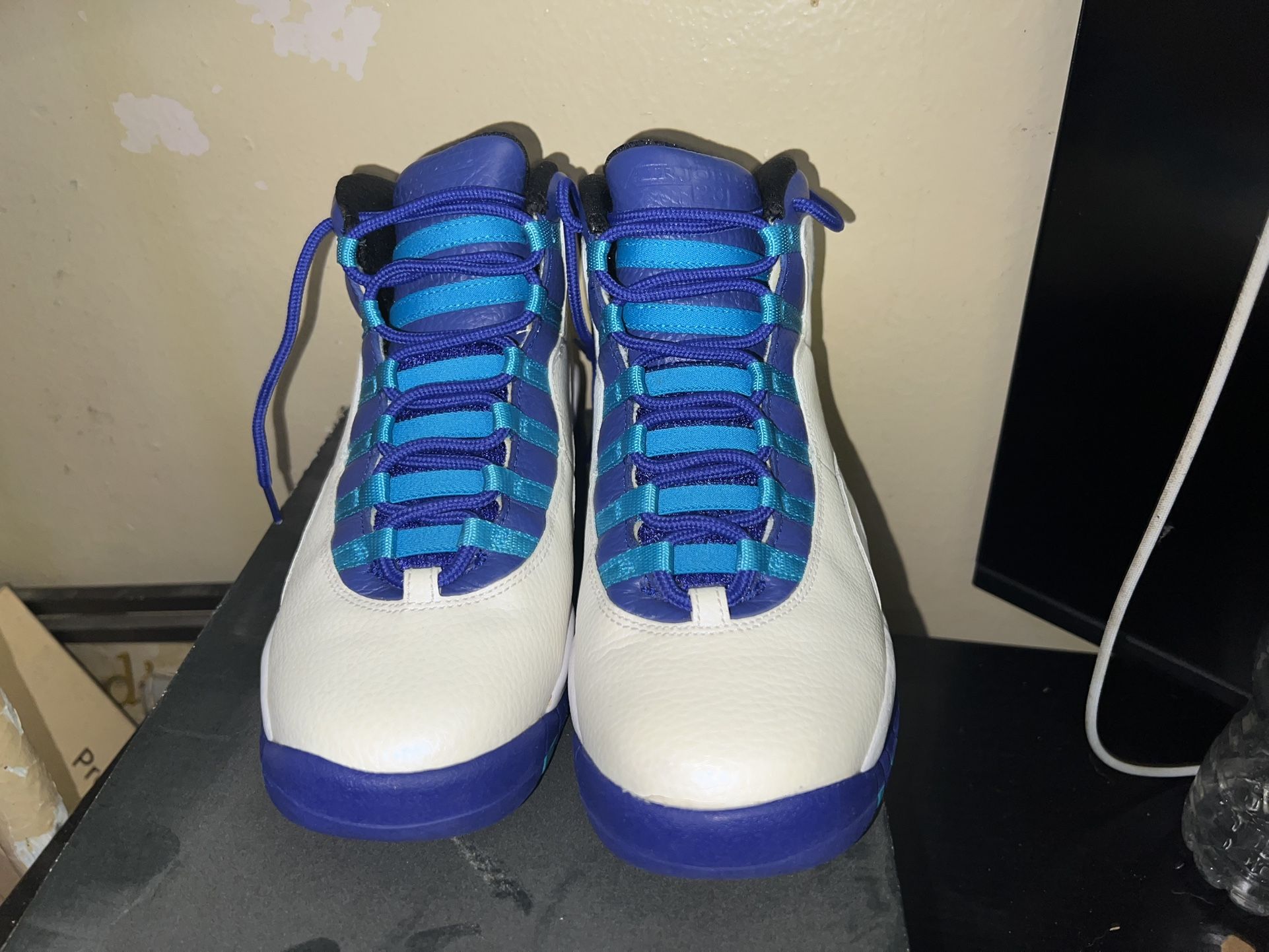 Charlotte 10 size 7y