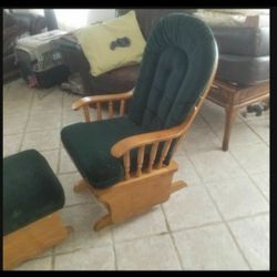 Rocking Chair And Otterman