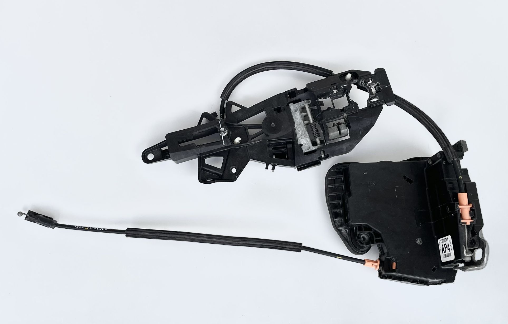 2017-2020 Cadillac XT5 Rear Left Side Door Latch & Handle Base 1(contact info removed) OEM