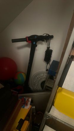 Electric Scooter with Charger