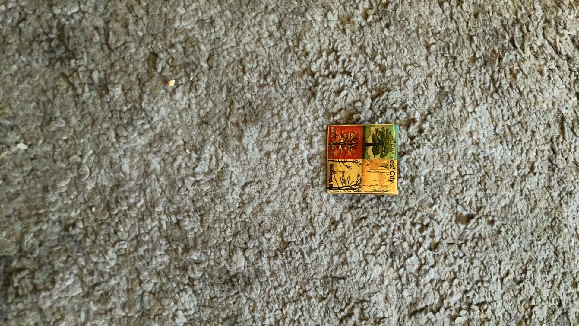 Season Pin