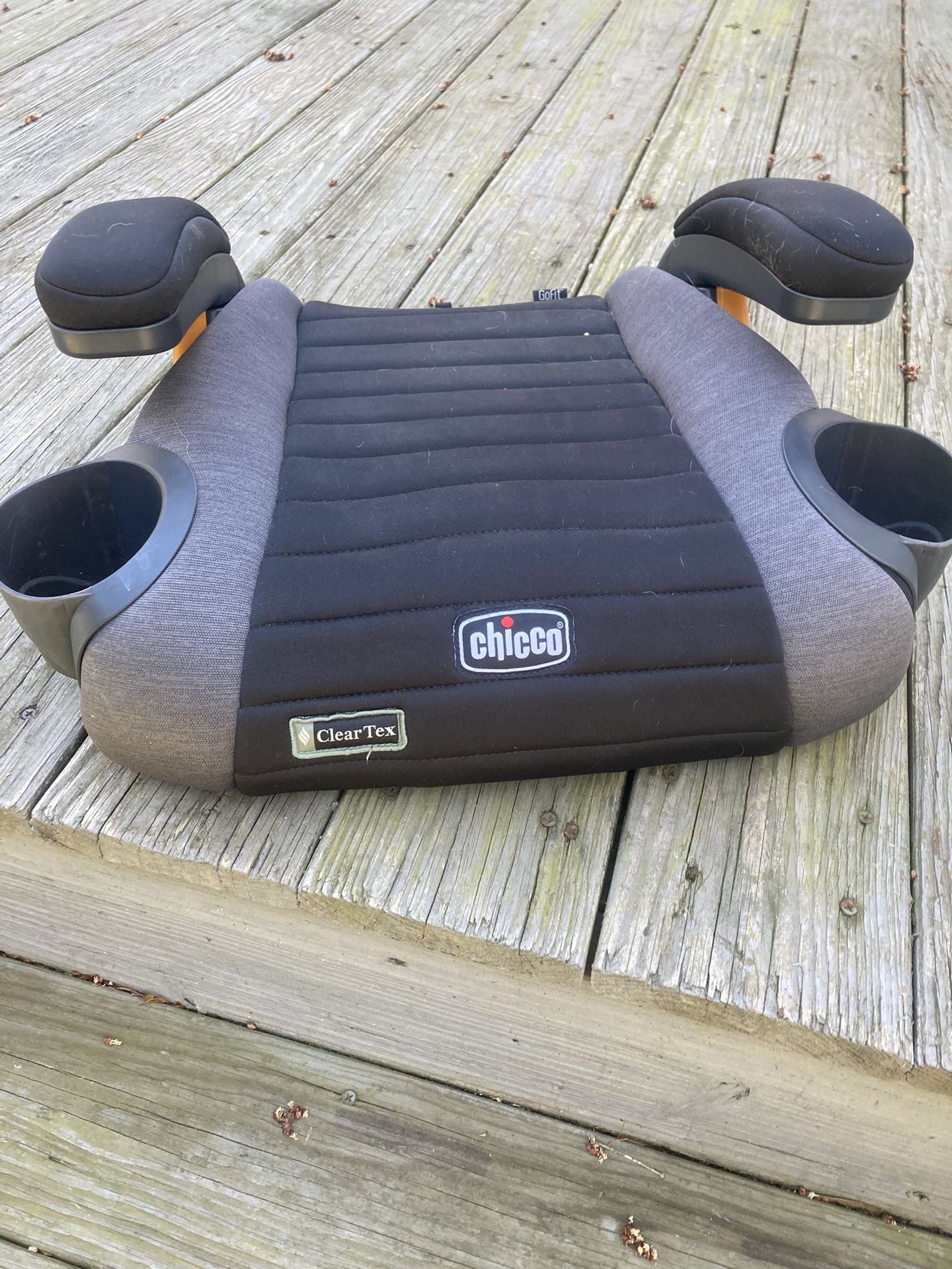CHICCO GOFIT CLEARTEX BACKLESS BOOSTER SEAT. MINT!
