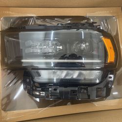 RAM 2019-2024 Headlight Limited/longhorn 