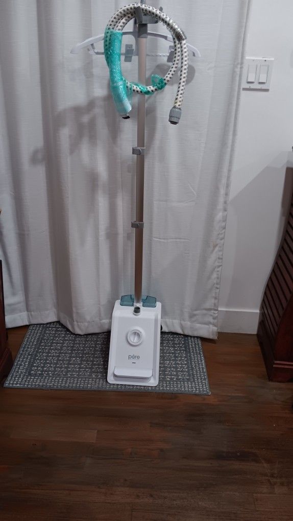 Steamer Pro Upright Garment
