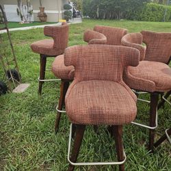 High Chair For bar Or Countertops