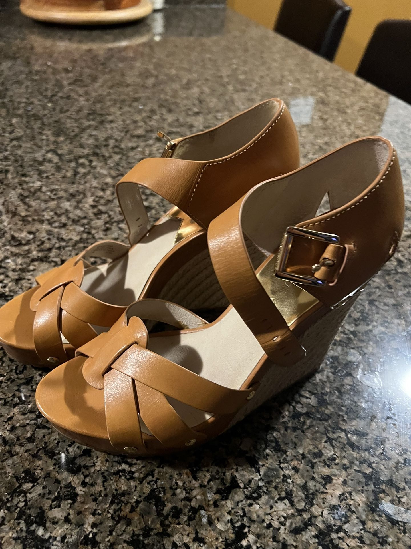 Michael Wedges New Size 8.5