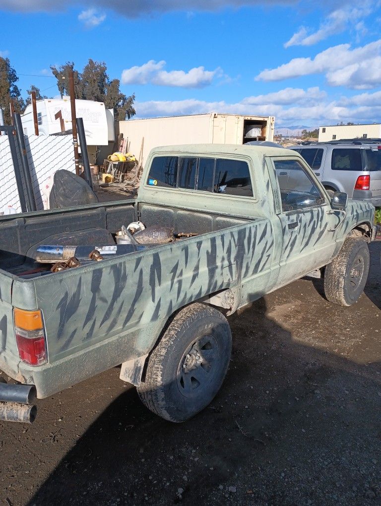 1986 Toyota Pickup