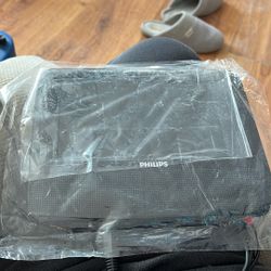 Phillips Portable LCD Screen 
