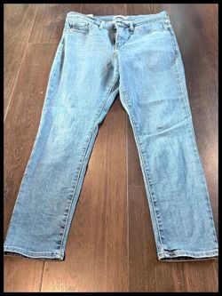 Levi’s 311 Shaping Skinny Women’s Jeans W31 L28 Light Wash Stretch Denim 039