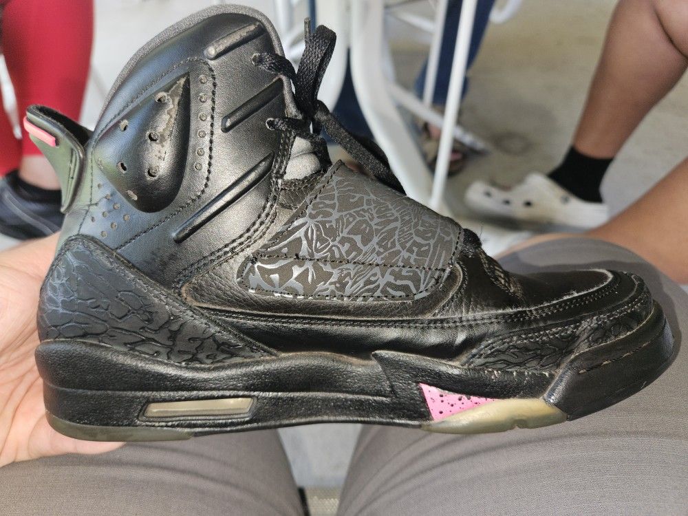 Black/Pink Jordan Retro 3 with Velcro Strap