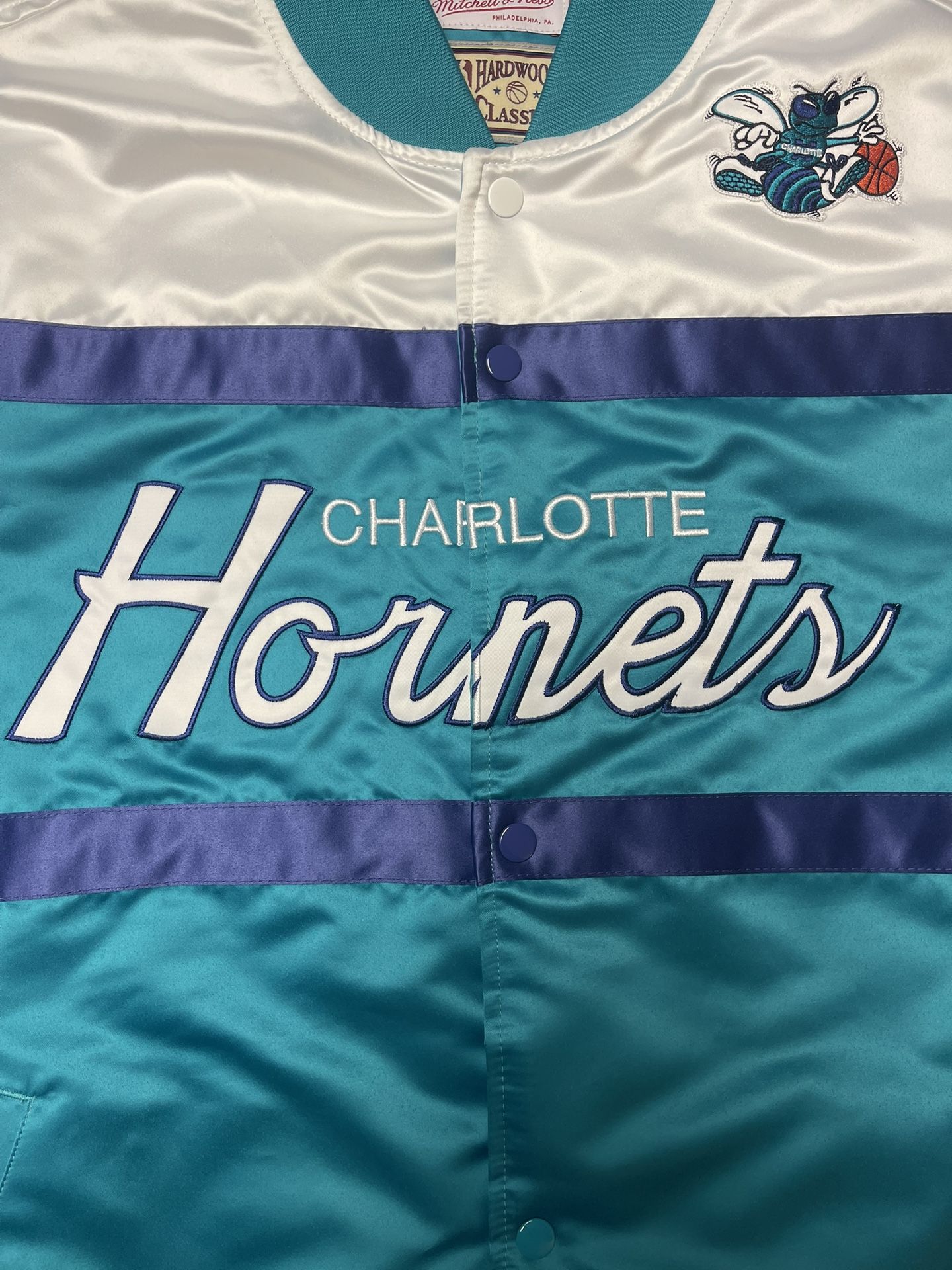 Men’s Charlotte Hornets Mitchell & Ness Hardwood Classic Jacket - Size XL