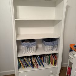White Bookcase Bookshelf - High Quality