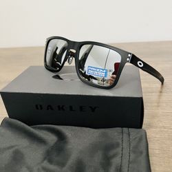 NEW Polarized Oakley Holbrook METAL 