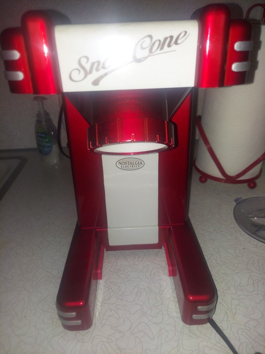 Snowcone Maker
