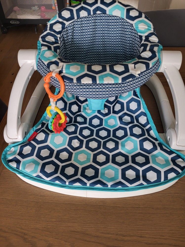 Fisher Price Portable Collapsible Baby Chair Sit-Me-Up Floor Seat