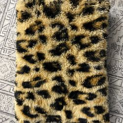 New Leopard Rug 4x6 Feet Very Soft