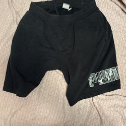 Men’s Puma Shorts Size Large 
