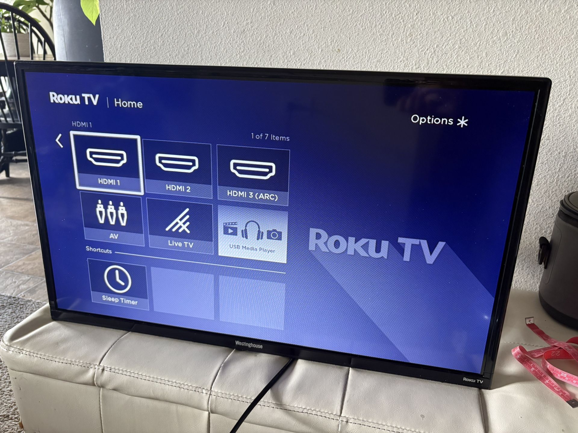 32 inch Westinghouse/Roku tv with remote.