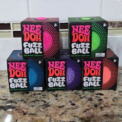 Full set of Fuzz Ball Needoh