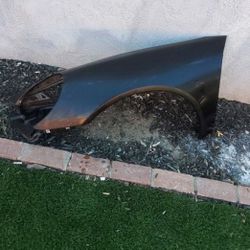 2017 - 2018 PORSCHE CARRERA 911 LEFT
FENDER DRIVER SUDE GENUINE USED OEM.
NCF