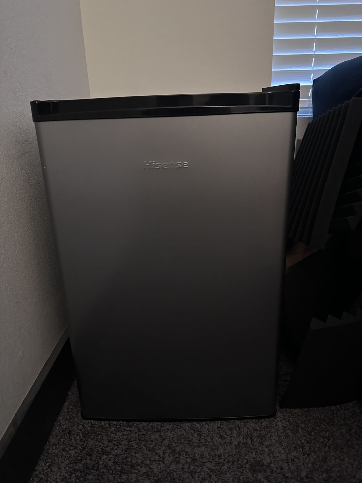 Hisense Mini Fridge