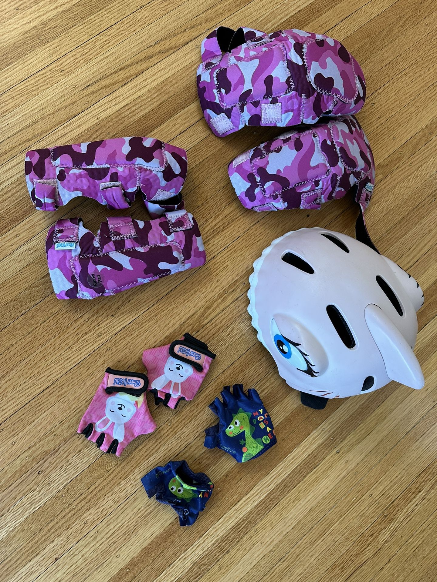 Pink shark bike helmet 2-5 years old
