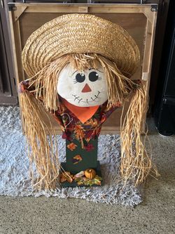 Wooden Scarecrow Fall Harvest Decoration