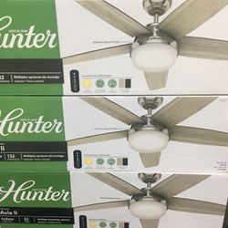 Hunter Avia II LED 52" Ceiling Fan with remote control