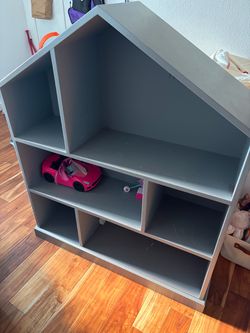 Bookshelf