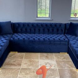 New/ Blue Velvet Double Chaise Sectional, Seccional, Couch 